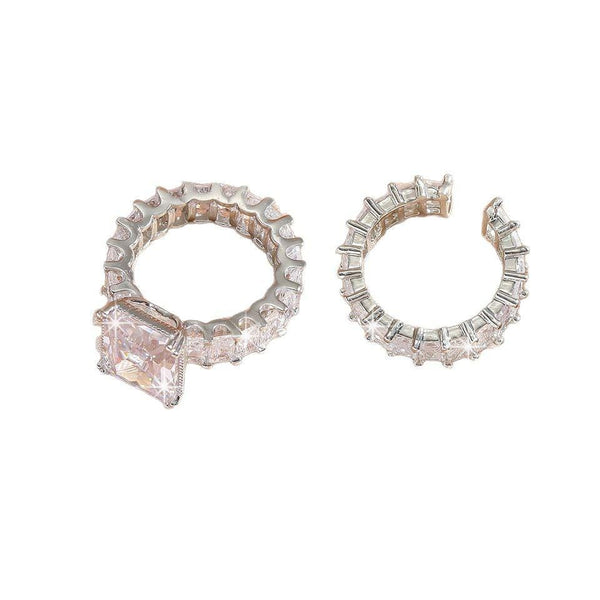 Light Balance Brass Rings